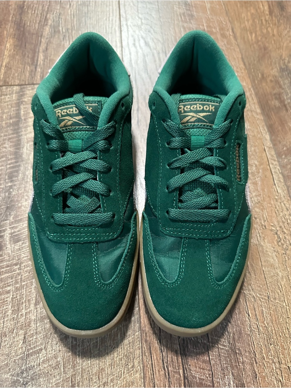 Reebok Green Suede Low-Top Sneakers with Gum Sole - Picture 2 of 6